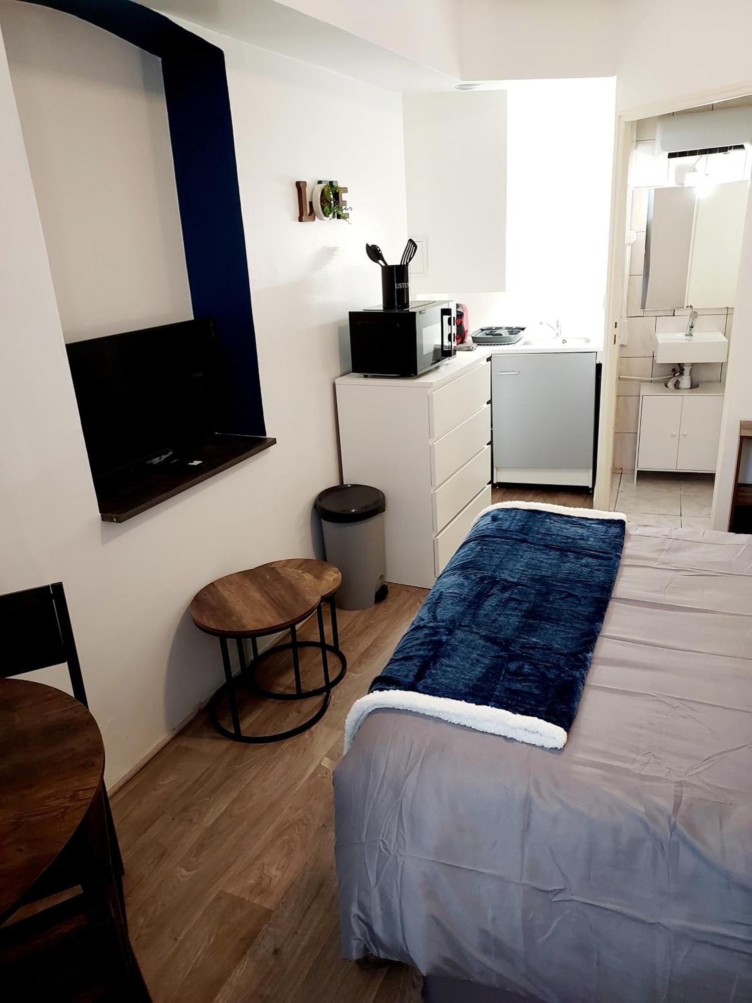 Studio B Aux Pieds Des Thermes Néris-les-Bains Esterno foto